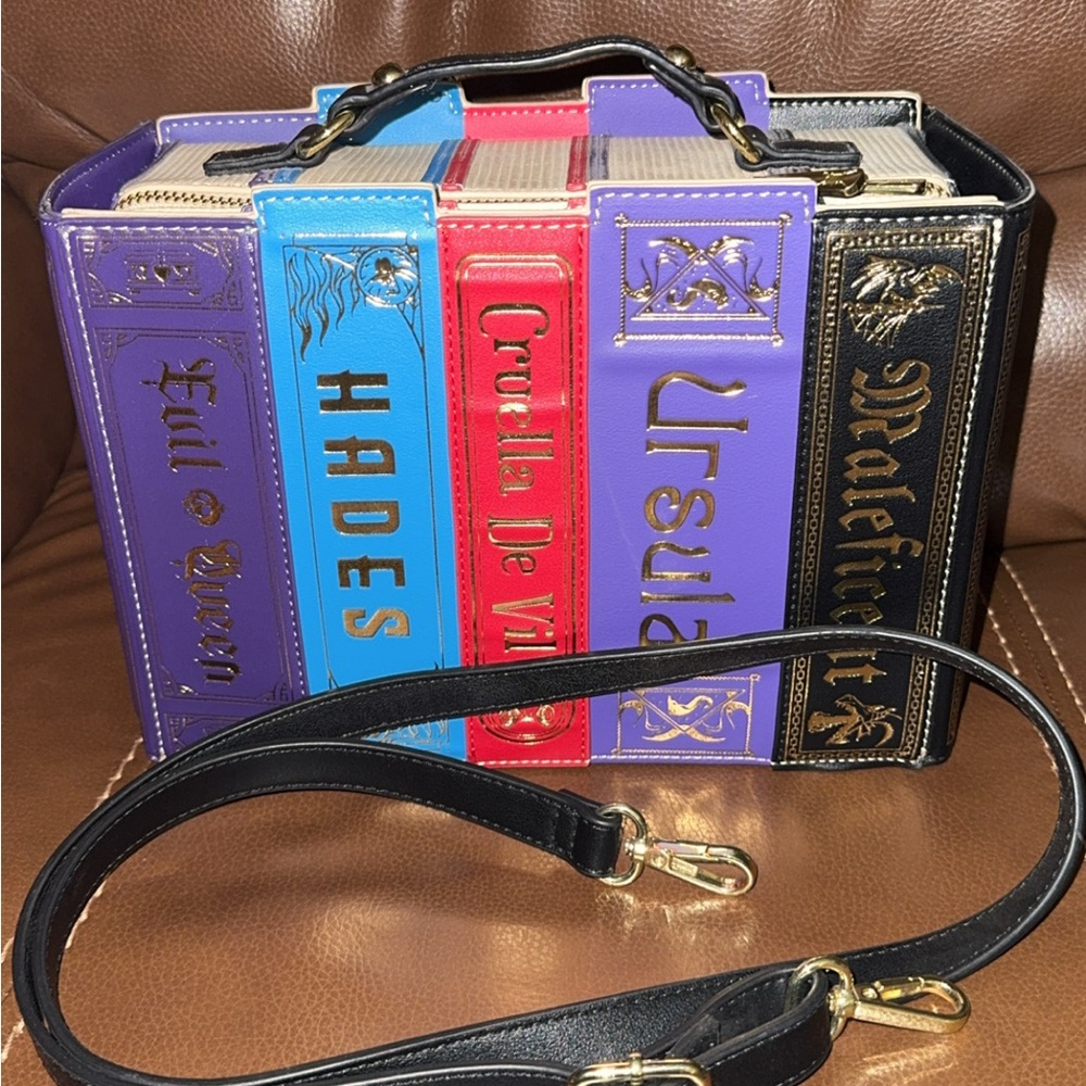 *SOLD* Disney Loungefly Villains Books crossbody bag
